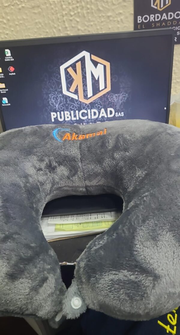 COJINES BORDADOS Y CONFECCIONADOS EN BOGOTÁ